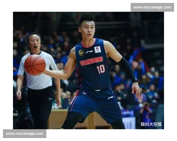 快攻反击战术为核心打造高效攻防转换体系全面提升球队制胜能力