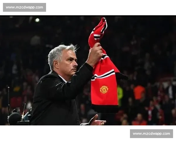 以造越位战术为核心探讨现代足球进攻防守的博弈与演变